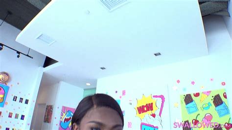 Tessa Thomas B Swa Tessathomas Porn Pic