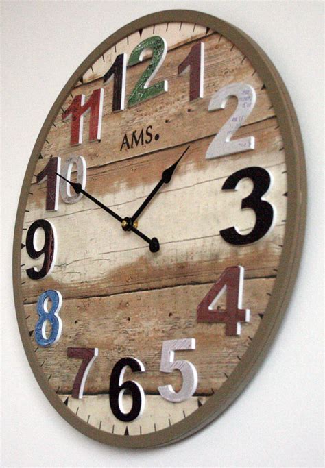 Horloge Murale Bois Moderne Horloge murale moderne à quartz en bois strié