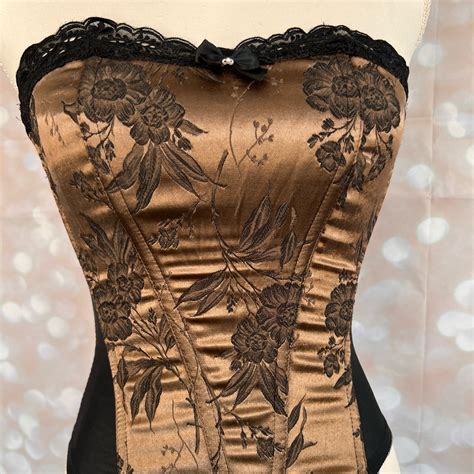 Ladies Victorian Gold Underbust Lace Corset Gem