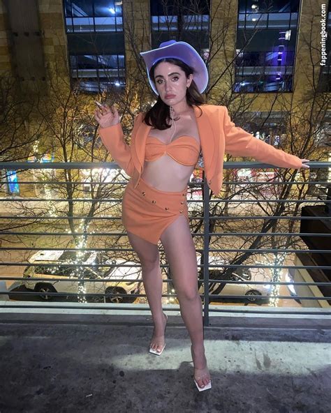 Rachel Anne Sennott Nude The Fappening Photo Fappeningbook