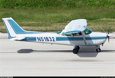 N51832 Cessna 172P Skyhawk Private Martin Rogosz JetPhotos