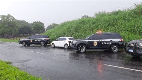 Dupla Baleada Por Policial Civil Ap S Assalto Na Zona Oeste De