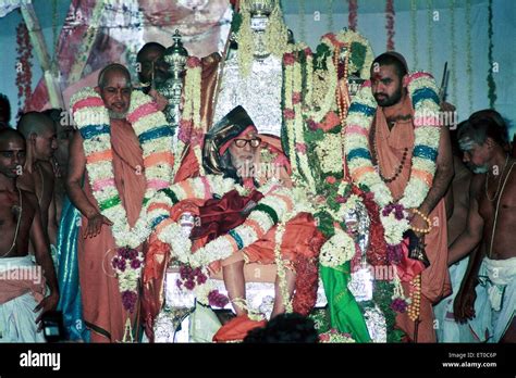 Sri Jayendra Saraswathi Shankaracharya, Jagadguru Shri ...