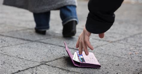 Would You Return This Lost Wallet The New York Times