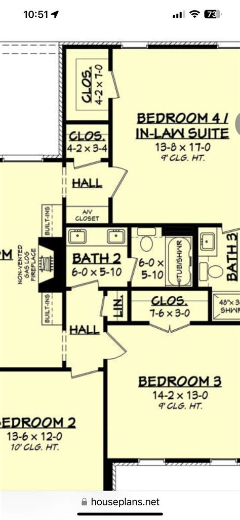 The Floor Plan For A Two Story House With Three Bedroom And An Attached