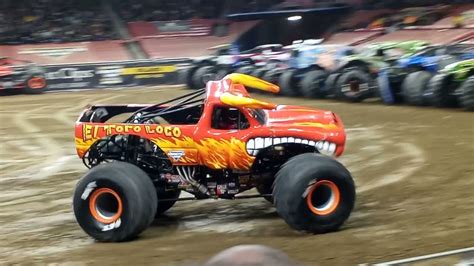 El Toro Loco Freestyle Ford Field Monster Jam 2022 YouTube