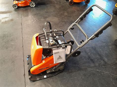 Husqvarna Husqvarna LF 130 LT (Diesel) - Salzburger Lagerhaus-Technik ...