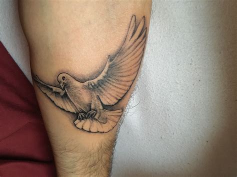 Dove Tattoo Ideas In Black And White