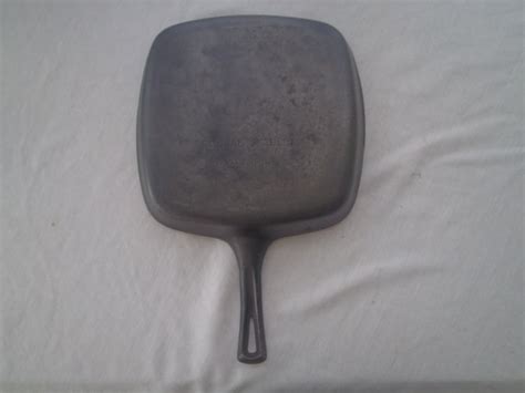 Vintage Cast Iron Square Skillet Made In Usa C