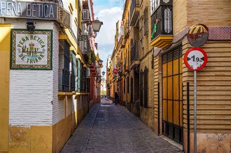 Soulful Triana: history, flamenco and festivals in Seville's quintessential neighbourhood ...