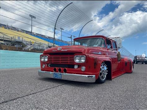 F-850 Reader's Rig: Sergio Cueto's 1960 Ford