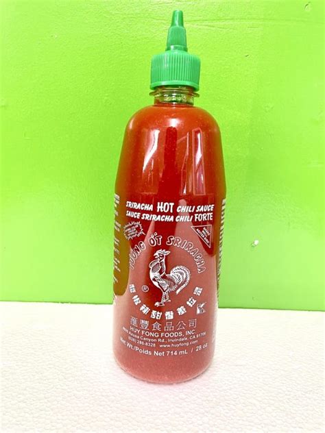 Hot Chilli sauce Tương ớt Huy Fong 793g Bimben Grocery