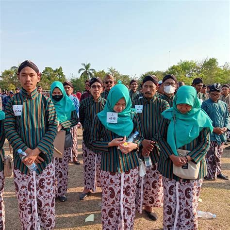 Kalurahan Hargorejo Mengikuti Upacara Peringatan Hari Jadi Kabupaten