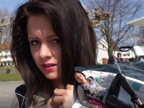 100 Amateur ÖFFENTLICHER Fremdfi Porno Video Arya LaRoca
