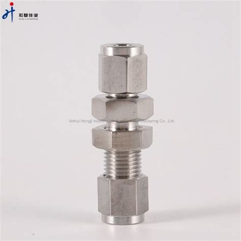 SS304 Pneumatic Quick Coupling Forged Double Ferrules Type Stainless