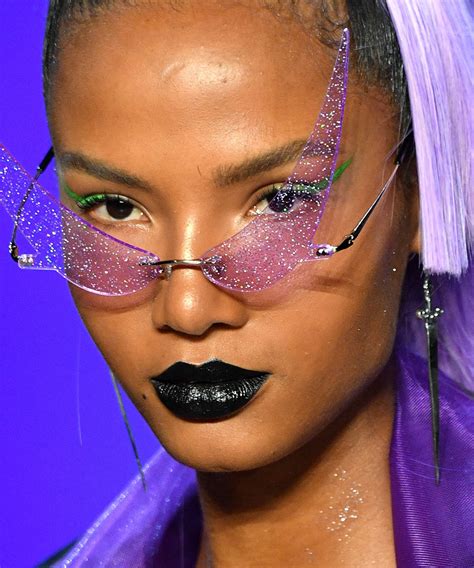 5 Fall Makeup Trends That Work On And Off The Runway Fall Makeup Trend