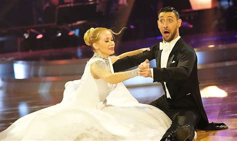 Dancing Stars Karina Sarkissova Steigt Aus NEUE Vorarlberger