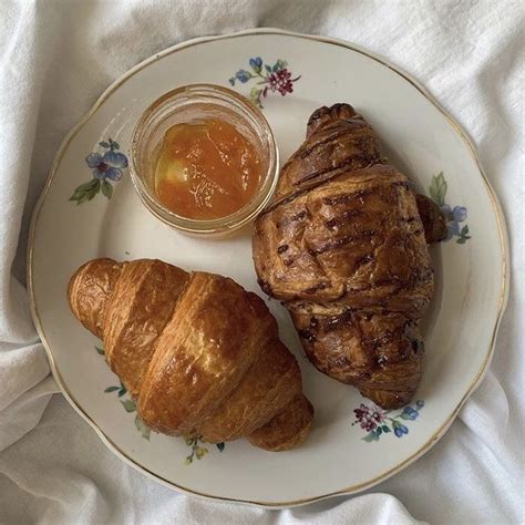 Croissants Desserts And Aesthetic Image 8772376 On Favim