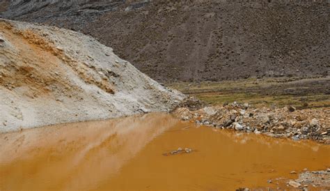 Presentan Investigación Sobre Proyecto Minero Que Pone En Riesgo Las Fuentes De Agua Para Lima Y