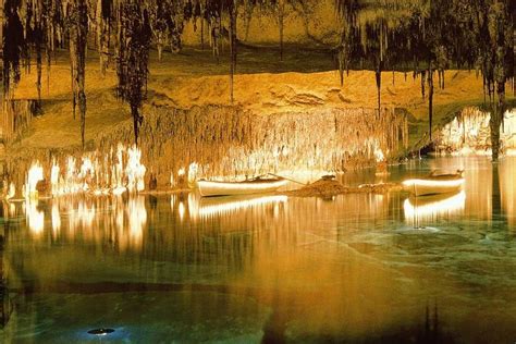 Tour Delle Grotte Drach E Hams A Maiorca Cuevas Del Drach E Dels Hams