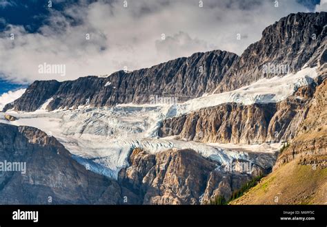 Crowfoot Glacier, Crowfoot Mountain, in Waputik Mountains, Canadian Rockies, from The Icefields ...