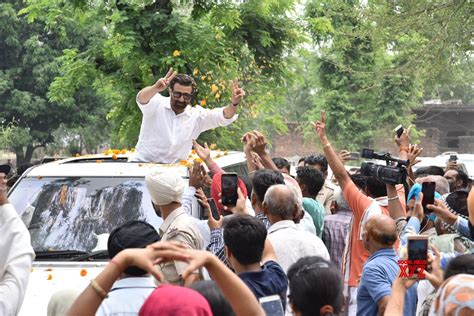 Gurdaspur Sunny Deol During Election Campaign Gallery Social News Xyz