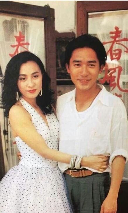 好快，刘嘉玲梁朝伟结婚都10年了，感觉也就才几年啊！