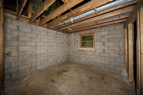 20 Inexpensive Basement Wall Ideas And Designs With Pictures