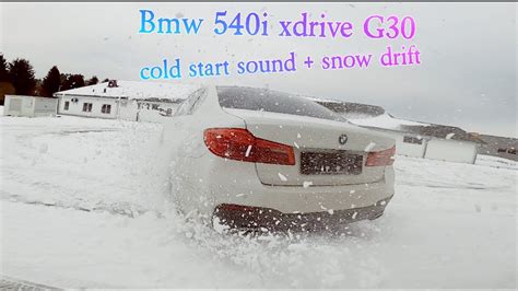 Bmw 540i Xdrive G30 Cold Start Sound And Snow Drift Youtube