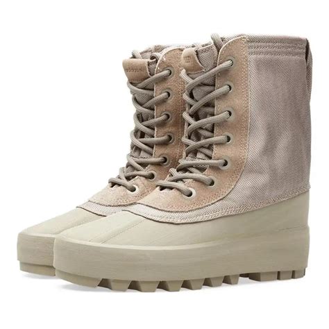 Yeezy 950 Boot Moonrock