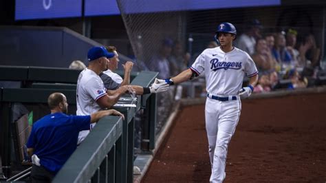 Texas Rangers Ss Corey Seager Homers In Five Straight Games Fastball