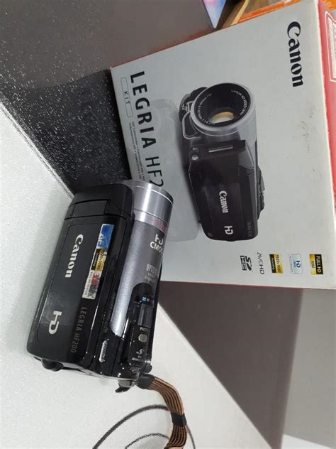 Canon legria hf200 HD video camera, Photography, Video Cameras on Carousell