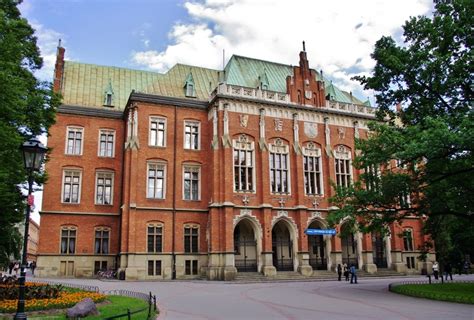 Jagiellonian University Medical College / Jagiellonian University ...