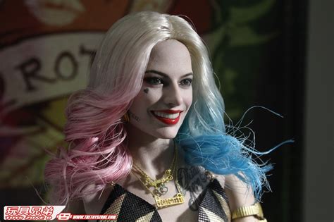 Hot Toys Harley Quinn Toys Zone D Figures Price List Reviews