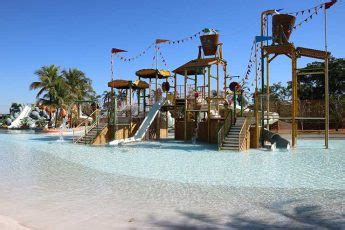 Hot Beach Olímpia Novo parque aquático no interior de São Paulo