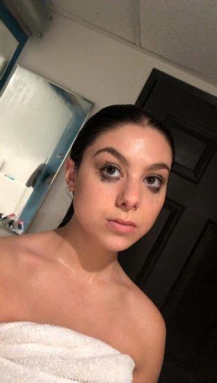 Kira Kosarin Nude Leaked Hot Pics And Porn Video Scandal Planet