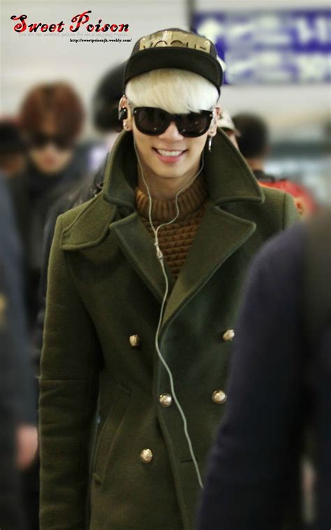 140127 Jonghyun Shinee Coat