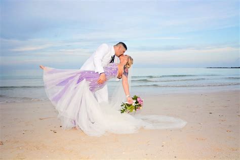 Tips For Choosing A Beach Wedding Dress Florida Beach Weddings