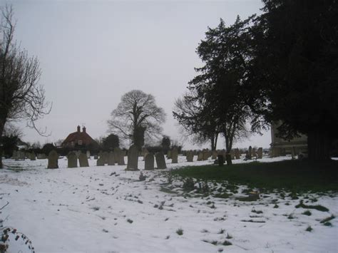 View Across The Churchyard East Drayton © Jonathan Thacker Cc By Sa2