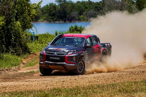 Mitsubishi Triton T Ralliart Axcr Rally Truck Bm Paul Tan