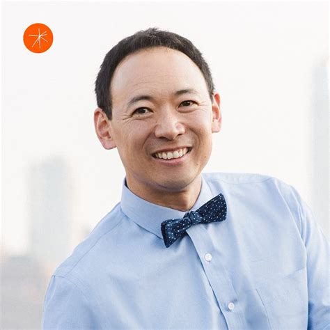 Why Awkward is Awesome with psychologist Ty Tashiro - Simon Sinek