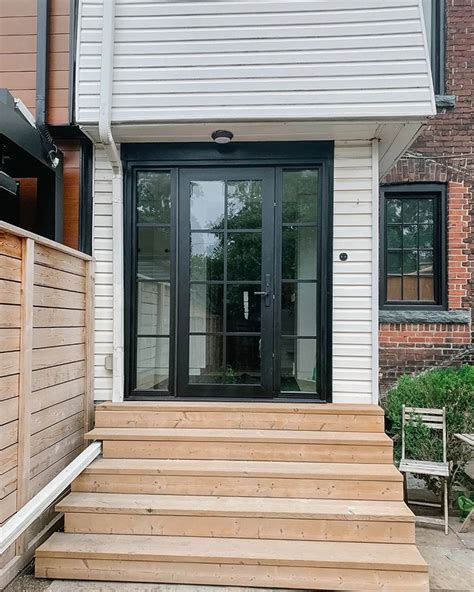 Rail And Stile Single Fiberglass Door With Sidelights Toronto Fieldstone Windows