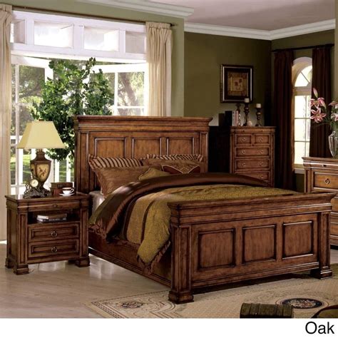 Solid Wood Traditional Bedroom Furniture