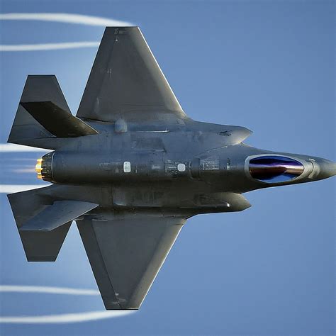 Stealth Fighter Jets Explained - Concise Info