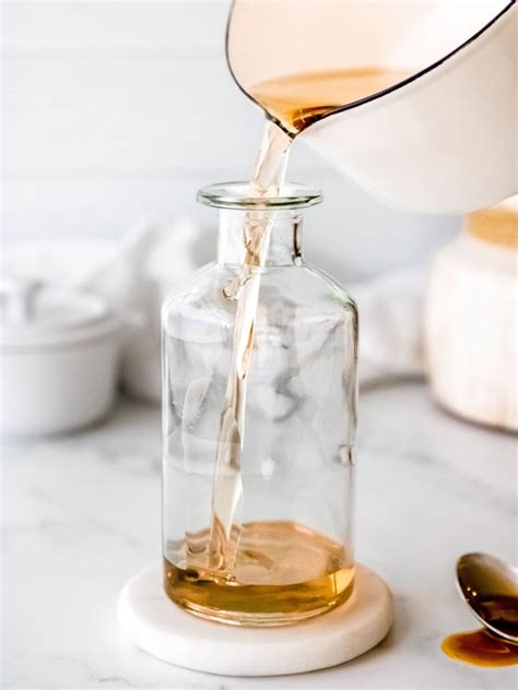 Easy Caramel Syrup - coffeecopycat.com