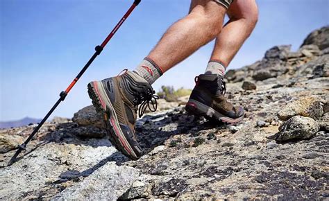 8 Best Hiking Boots For Wide Feet: Top Super Buying Guide