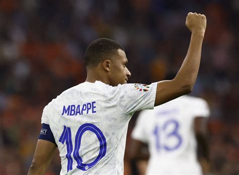 Francia se clasifica con dos golazos de Mbappé Fútbol Deportes