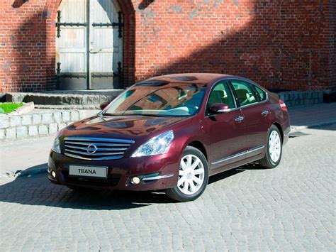 Nissan Teana технические характеристики модельный ряд комплектации модификации полный