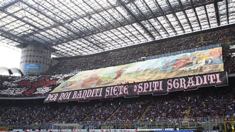 Derby Di Milano Lo Spettacolo Delle Coreografie Corriere Dello Sport