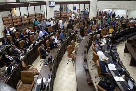 Parlamento De Nicaragua Aprueba Acuerdo De Servicios A Reos Con